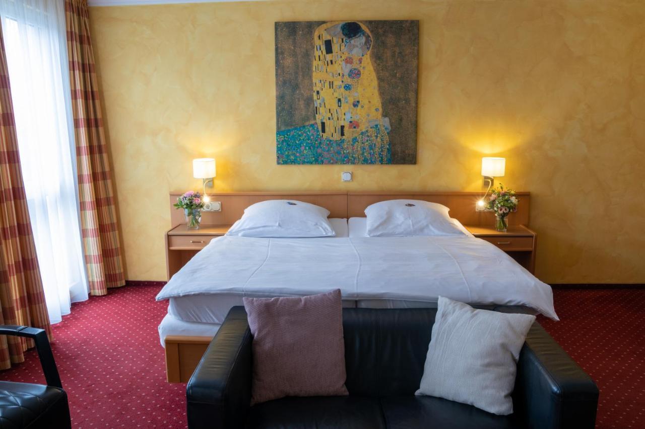 Hotel Landhaus Knappmann Essen Exterior photo