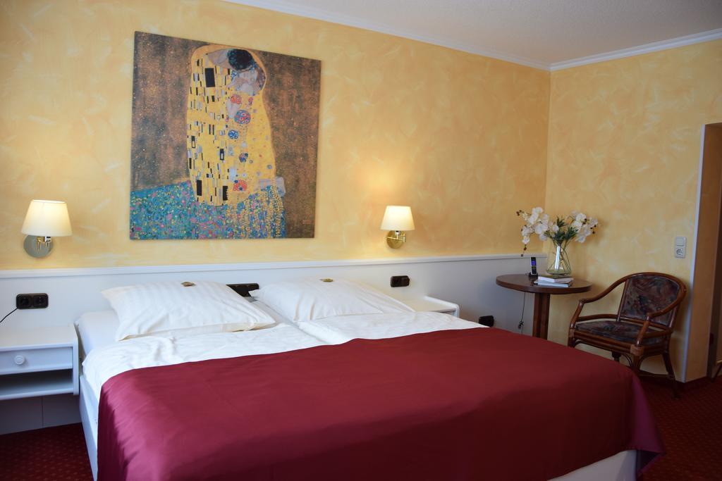 Hotel Landhaus Knappmann Essen Exterior photo